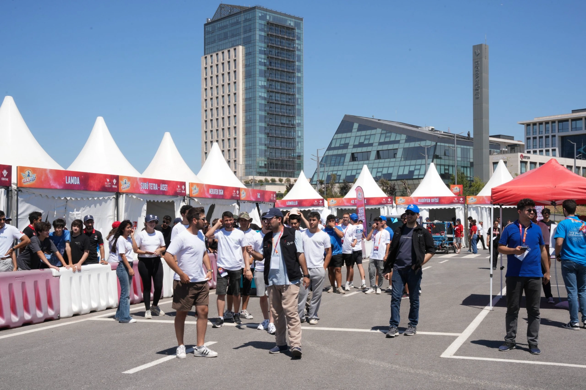 Bilişim Vadisi - Teknofest Robotaksi Otonom Araç Yarışması