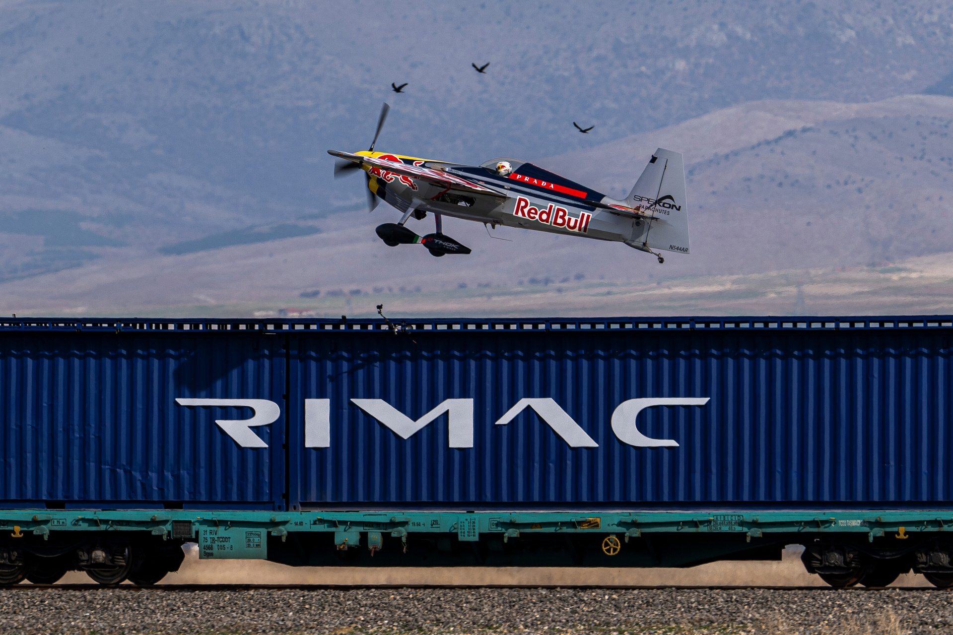 Redbull - Cargo Train